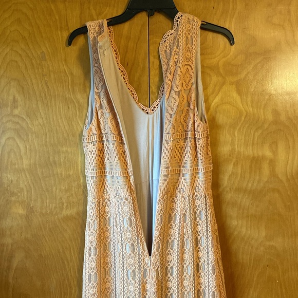 Anthropologie KOROVILAS Calantha Laced In Maxi Dress In Light Peach. Size S - Picture 13 of 16